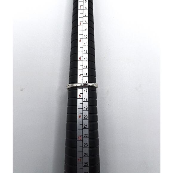 Skeleton Hands Heart Ring Silver Tone Gothic Size 7.25 Unique Design - Picture 2 of 3